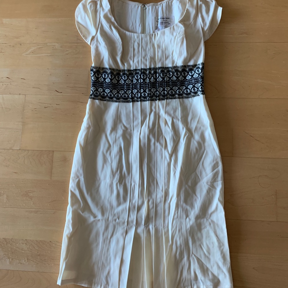 Wool crepe cream Carolina Herrera pleated dress